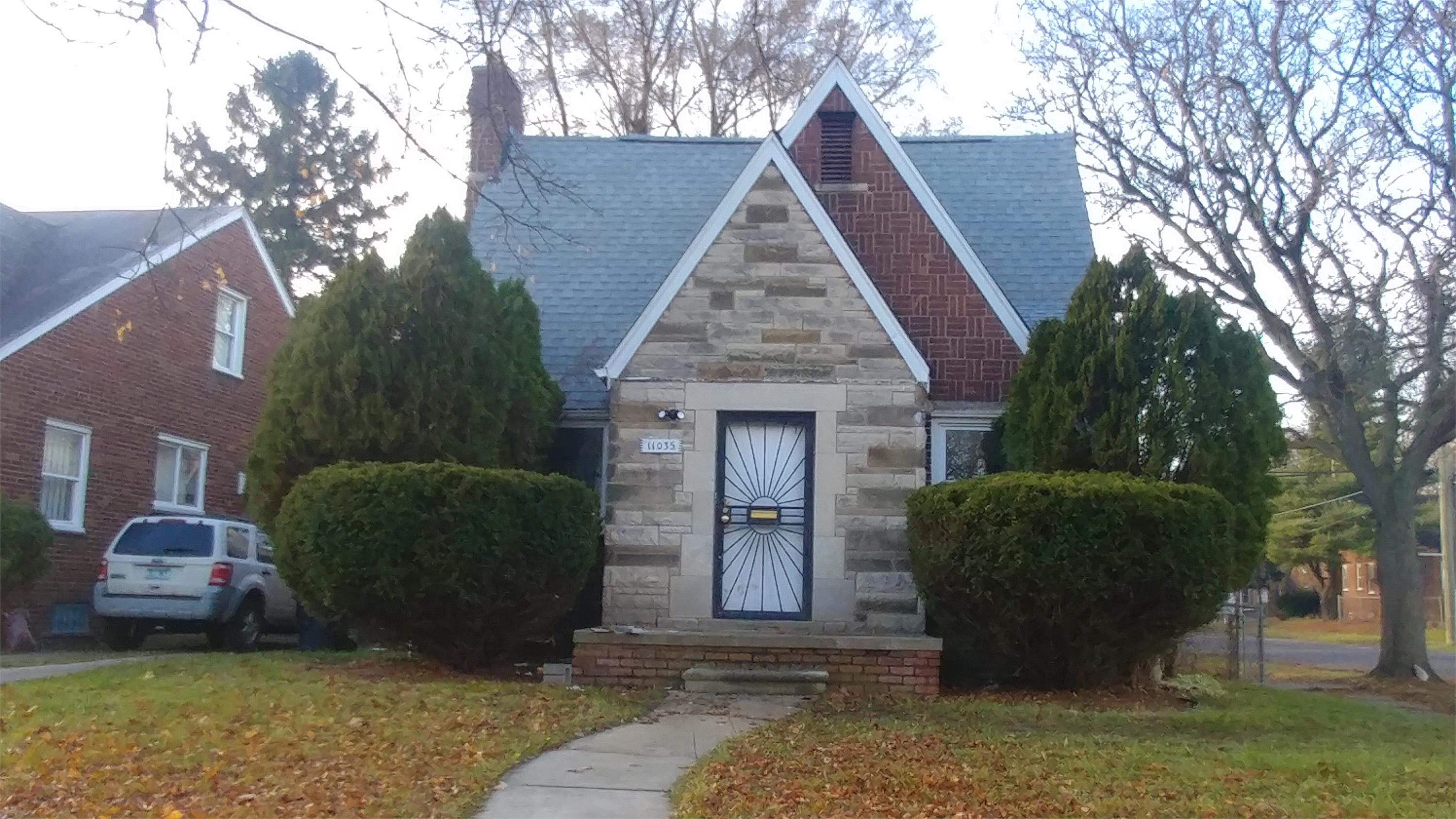 Property main image